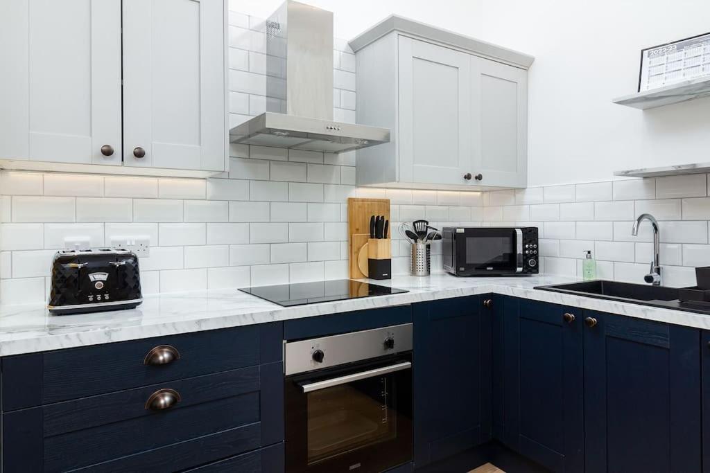The Stylish 3-Bedroom Maisonette Retreat Stirling Dış mekan fotoğraf