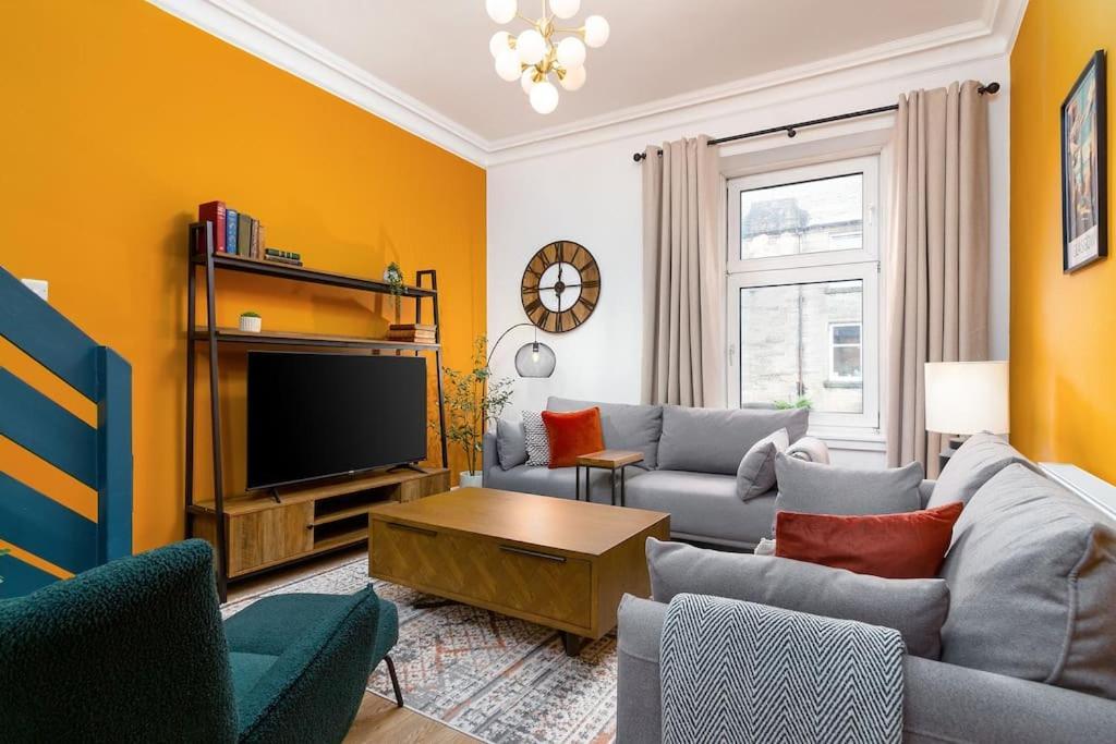 The Stylish 3-Bedroom Maisonette Retreat Stirling Dış mekan fotoğraf