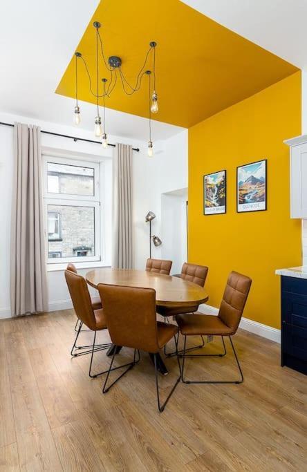 The Stylish 3-Bedroom Maisonette Retreat Stirling Dış mekan fotoğraf